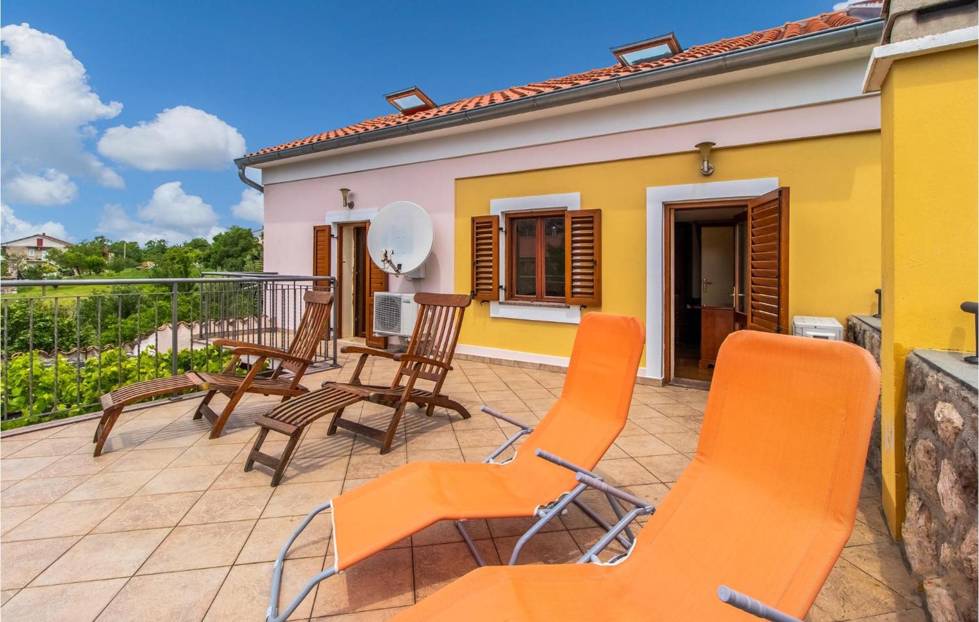 Stunning Home In Bribir With Wifi Bagian luar foto