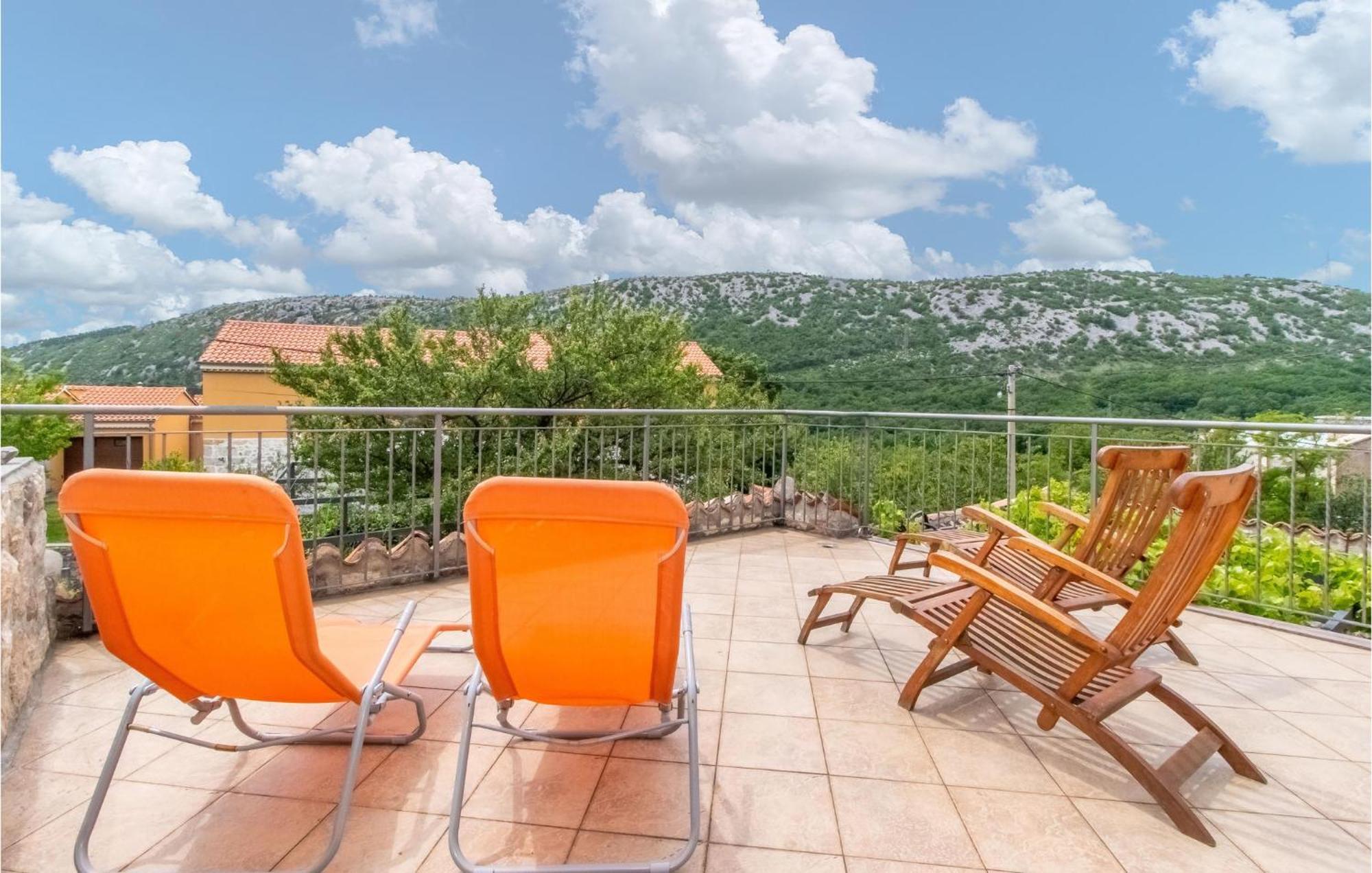 Stunning Home In Bribir With Wifi Bagian luar foto